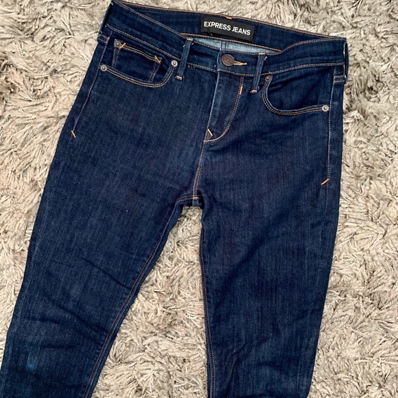 Express Mid Rise Jean Legging - Picture 3 of 8